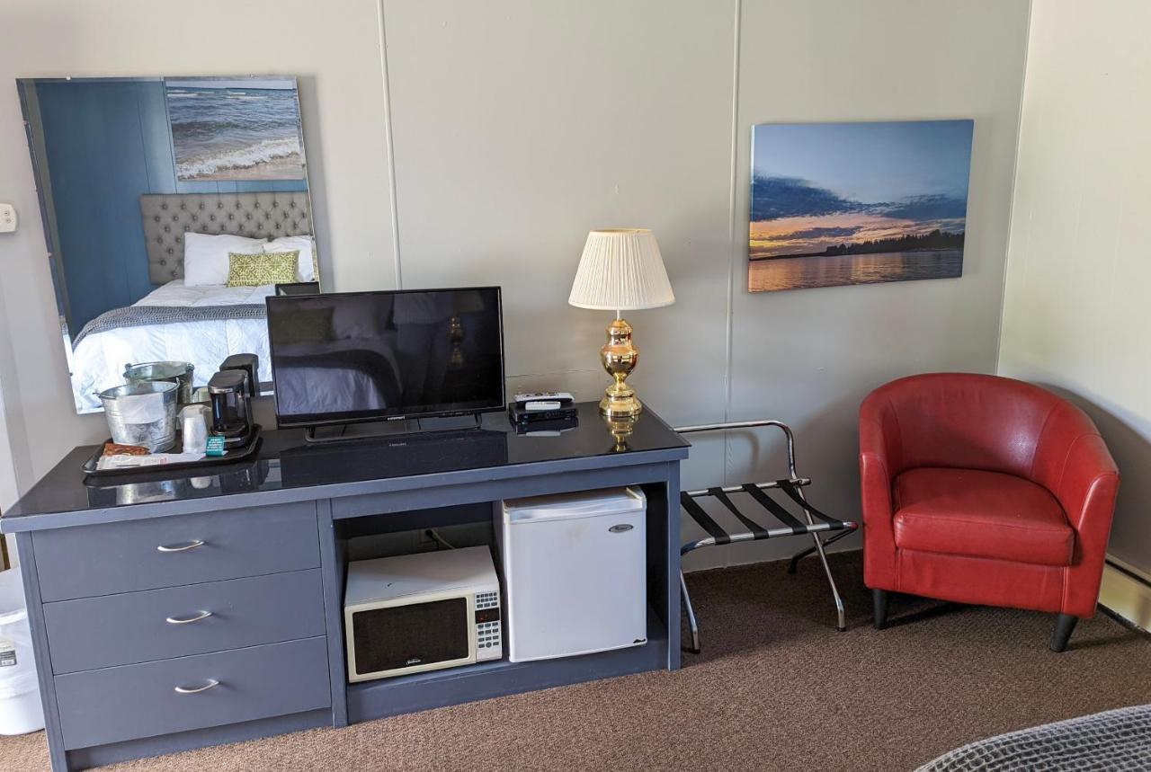 Huron Hotel 2*